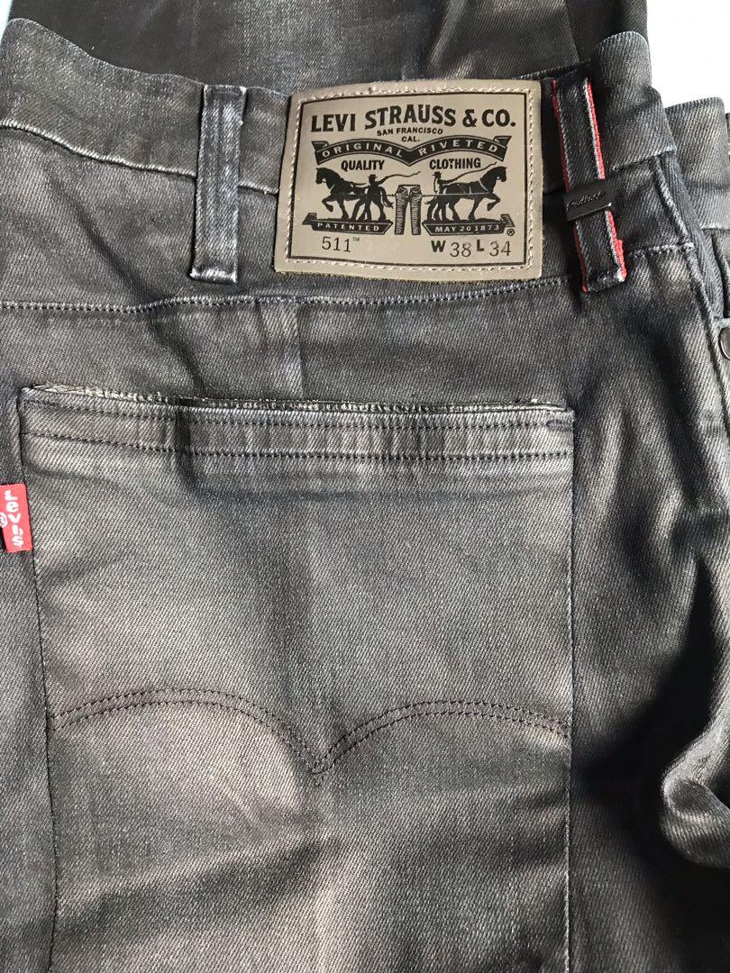 levis red loop 511