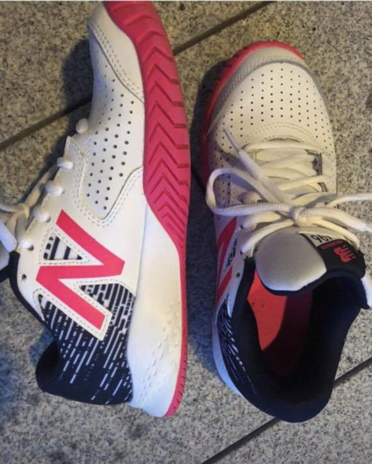 tennis shoes too big
