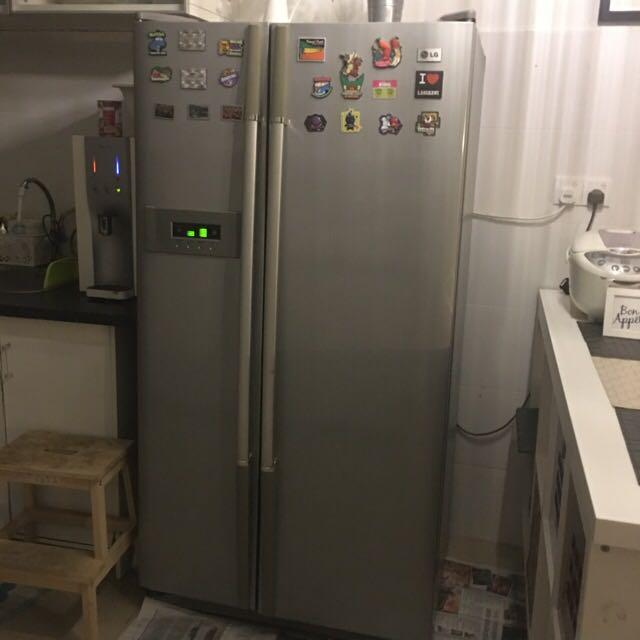 Peti Ais Lg 2 Pintu Kitchen Appliances On Carousell