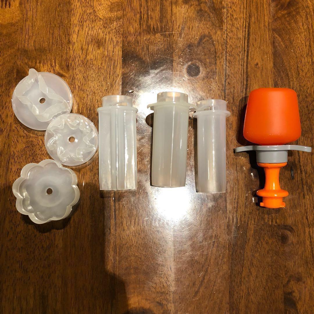 Pop Chef Push Pop and Eat set (Category: Bakeware) located in Baguio. Submitted by bleighmax (Listing ID 177552452, Image 3). Description: Used only once No box naitapon na #febsale.