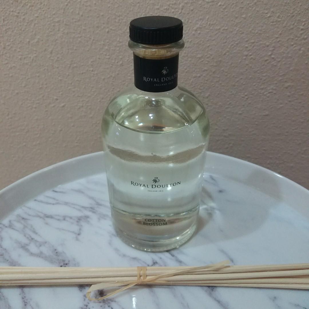 Royal Doulton Cotton Blossom Reed Diffuser, Furniture & Home Living, Home Fragrance on Carousell