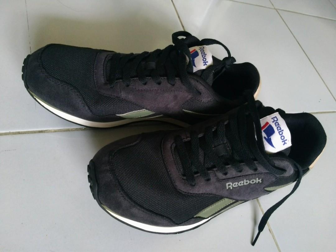 sepatu reebok original