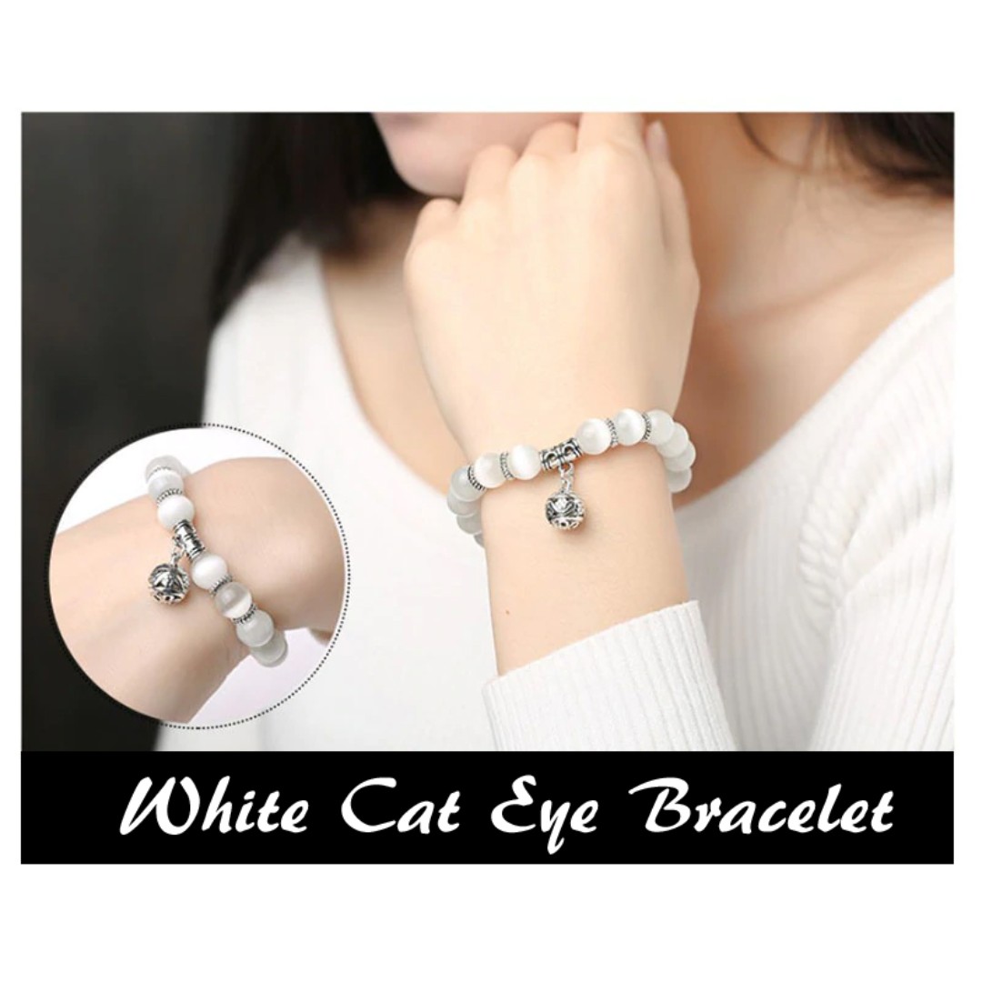 White Cat Eye Bracelet, Women's Fashion, Jewelry & Organisers