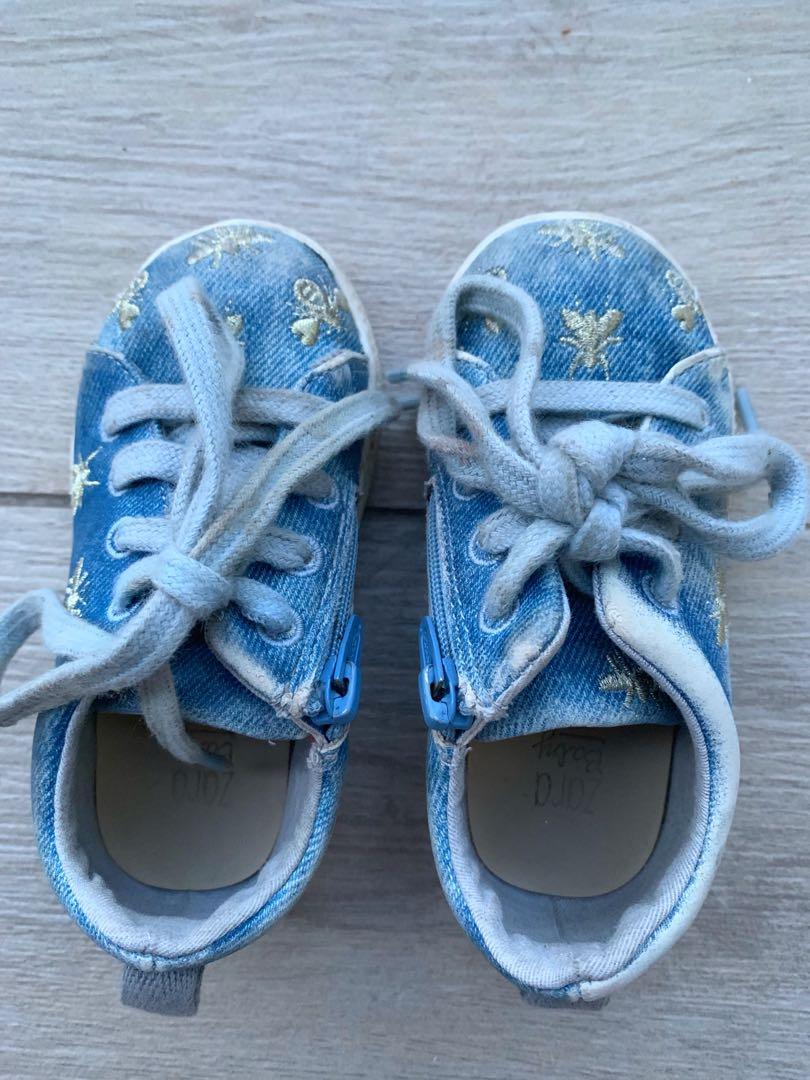 Zara Bee Sneakers Trainers Shoes Baby 