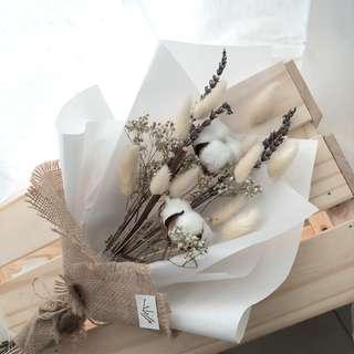 Dried flower cotton bouquet