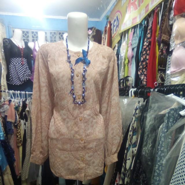 Blues Jumbo Bello Regia Fesyen Wanita Pakaian Wanita Atasan Di Carousell