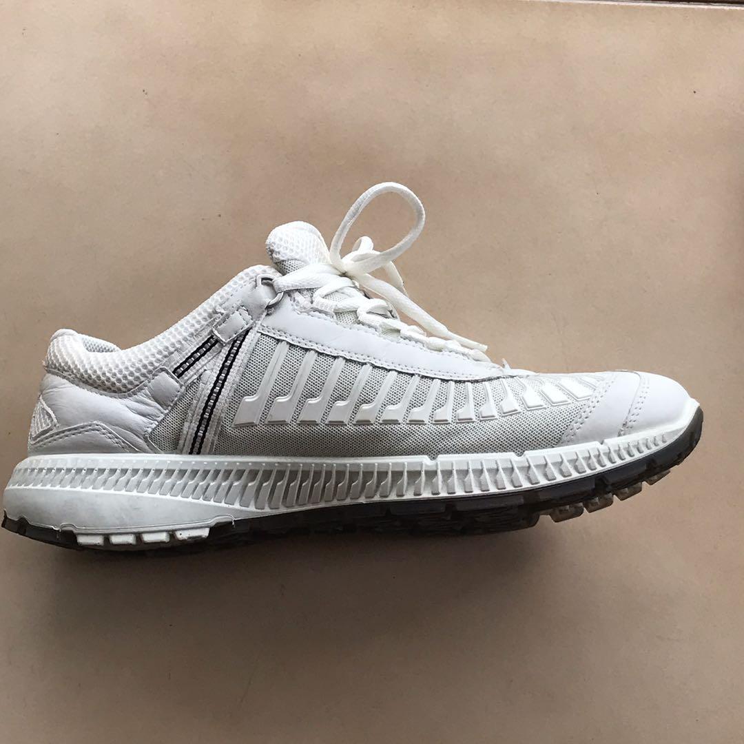 Ecco Intrinsic Men White Shoes