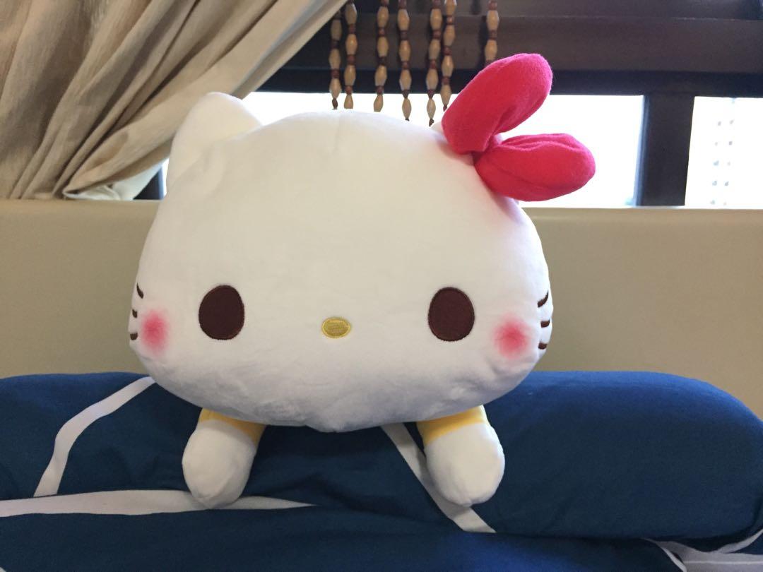 hello kitty characters plush