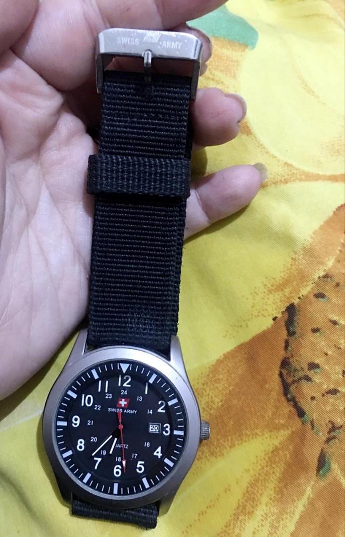 Jam Tangan Swiss Army Tali Kanvas
