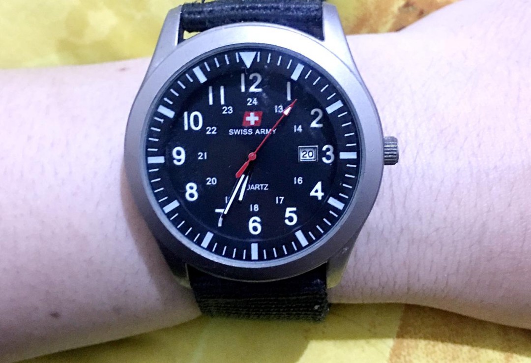 Tali jam swiss best sale army original