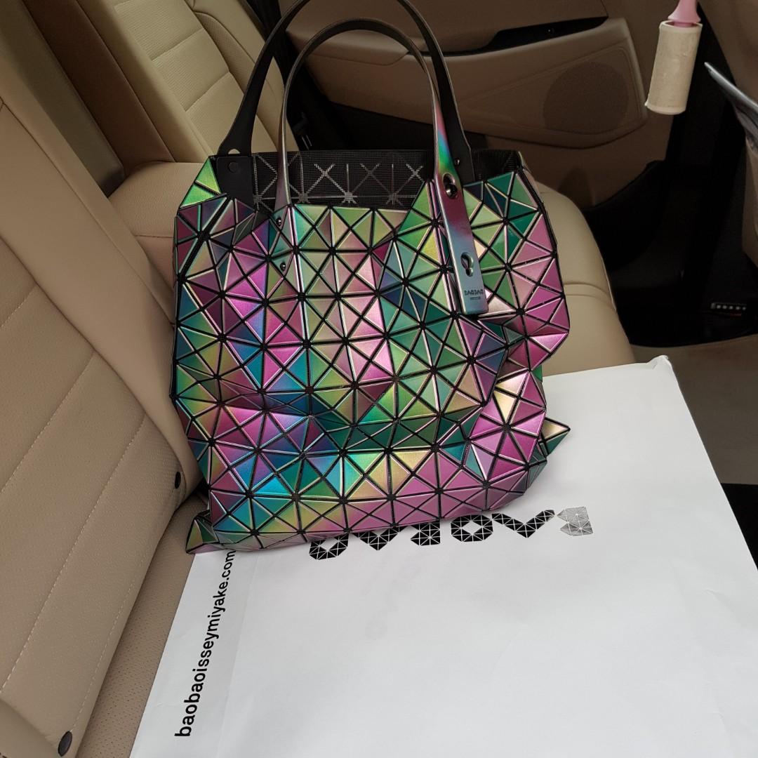 Issey miyake holographic bag online