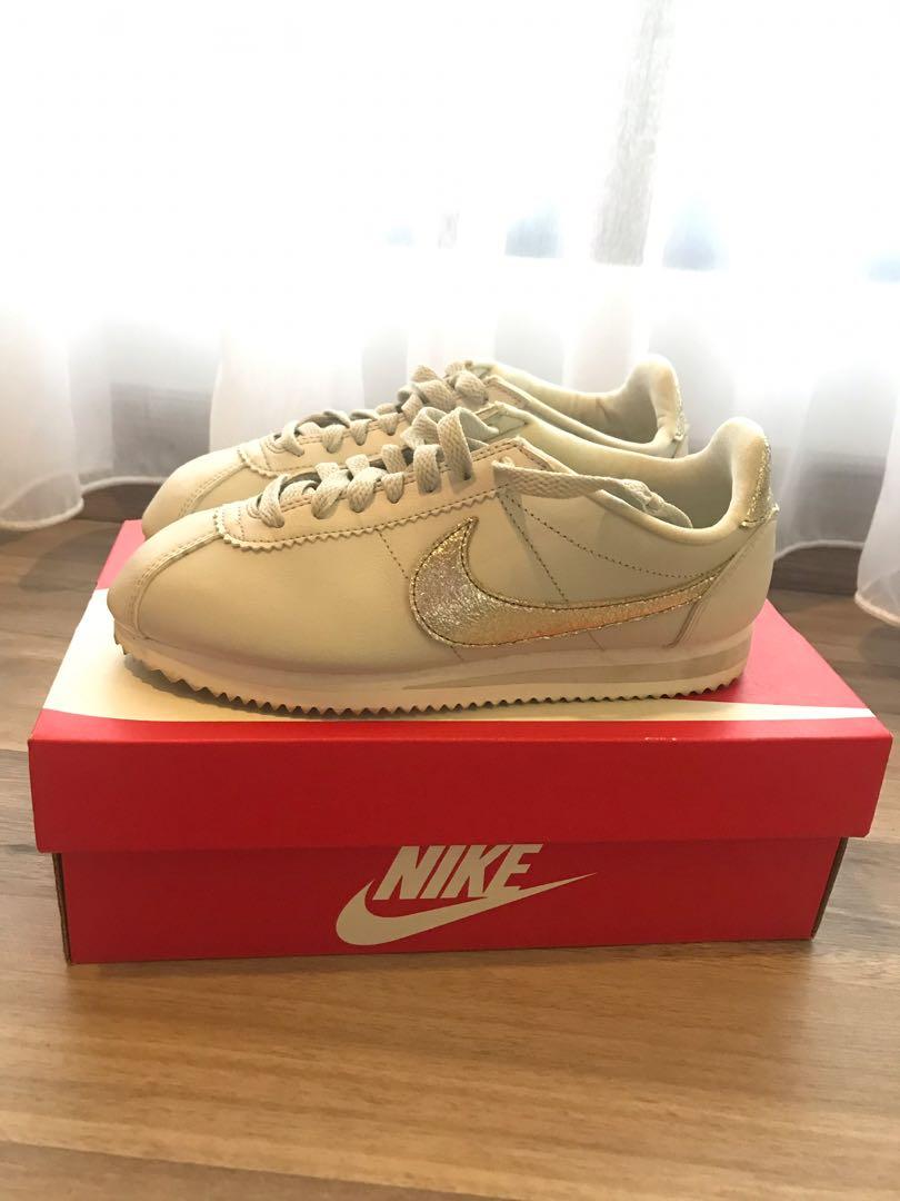 nike cortez 37.5