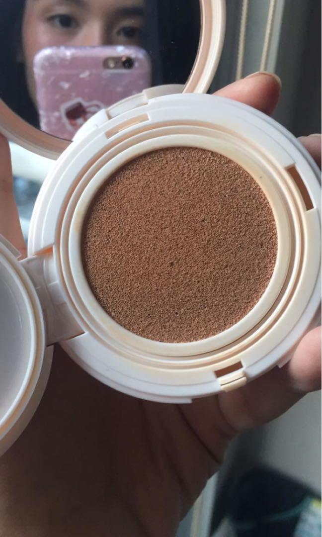 Peripera Airy Ink Cushion (Category: Makeup) located in Quezon City. Submitted by jaslabrecque (Listing ID 215665300, Image 3). Description: Used 2x. Opened last week lang. RFS: need funds.