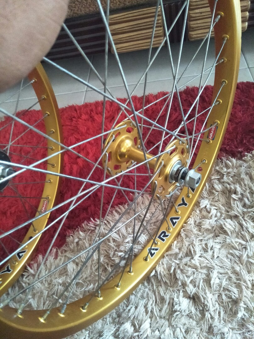 Rare vintage araya 7x wheels sport rim bmx bicycles