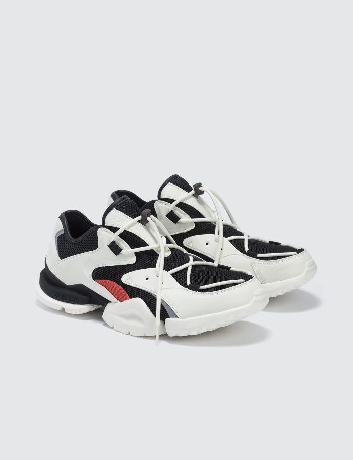 reebok r96
