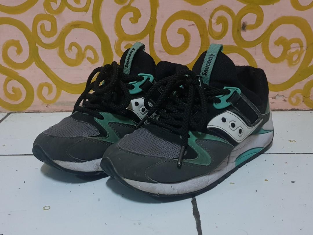 saucony shadow 9000 mint