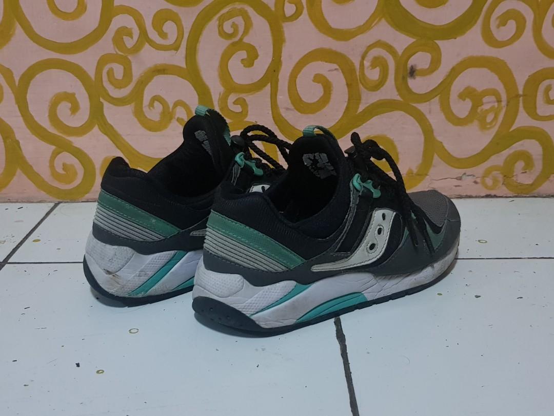 Saucony reverse mint deals