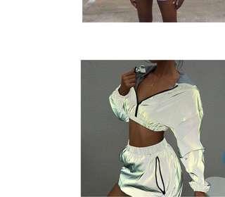Two piece reflective set