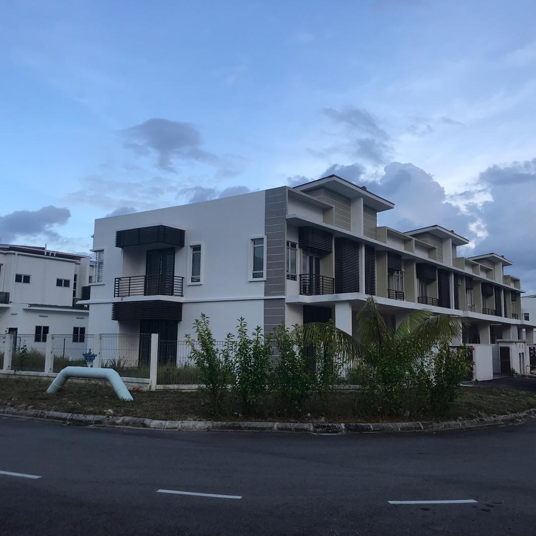 2sty New House Corner Lot Nusa Prima Gelang Patah Property For Sale On Carousell