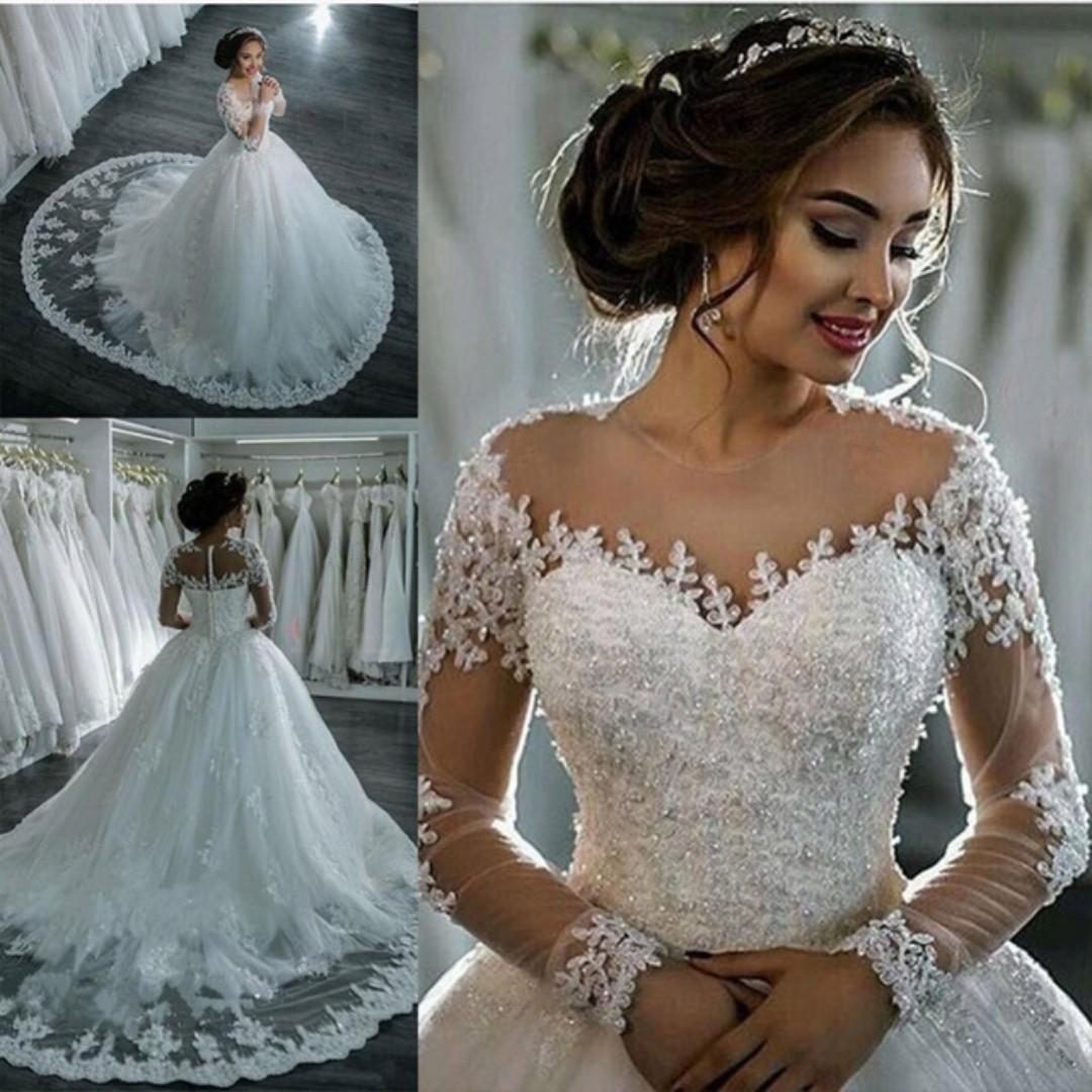 long sleeve wedding dress tulle skirt