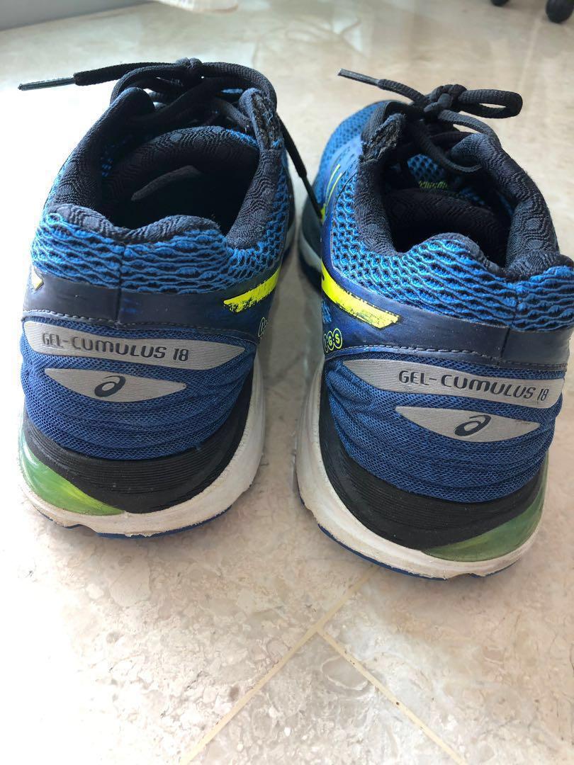 Asics gel cumulus 18 yeezy shop