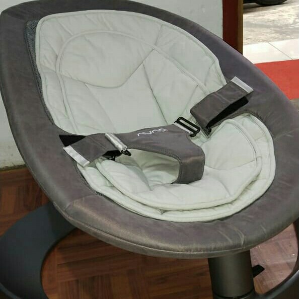 HARGA NETT bouncer nuna leaf curv double pad preloved