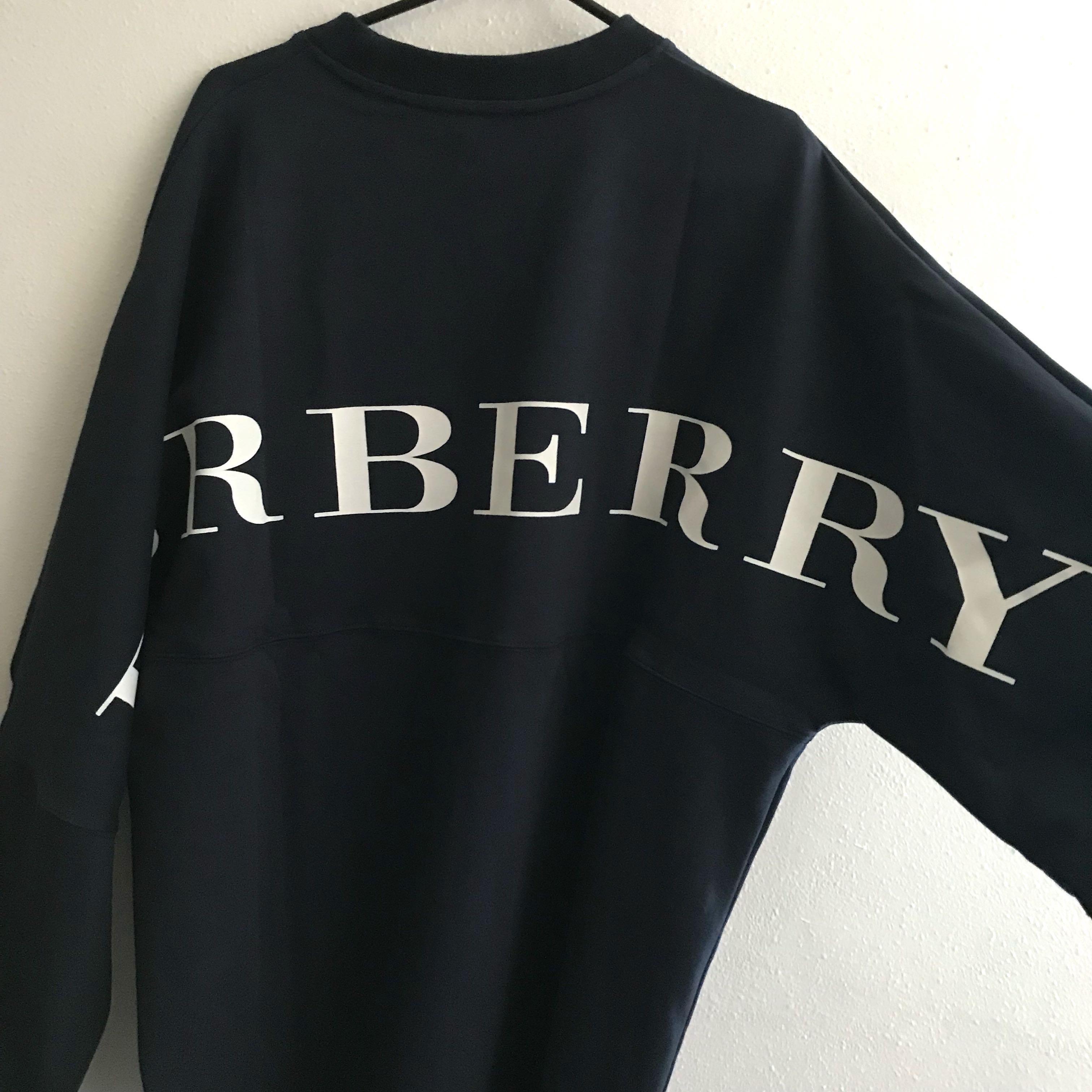 burberry oversized sweater