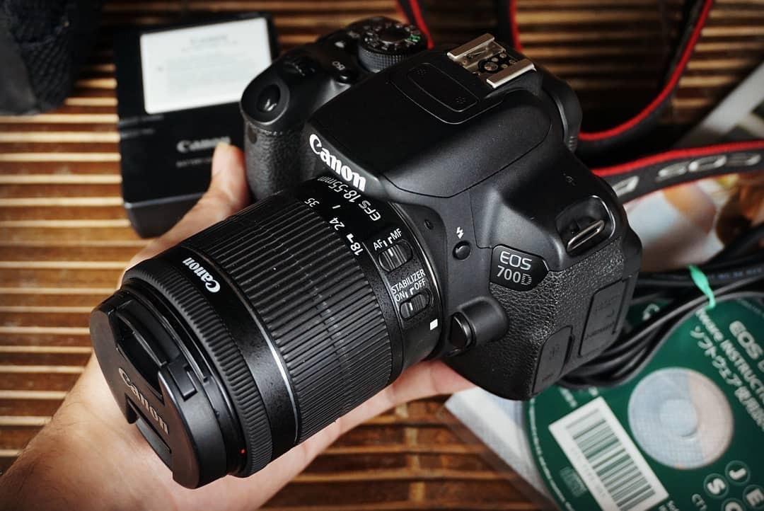camera canon eos 700d