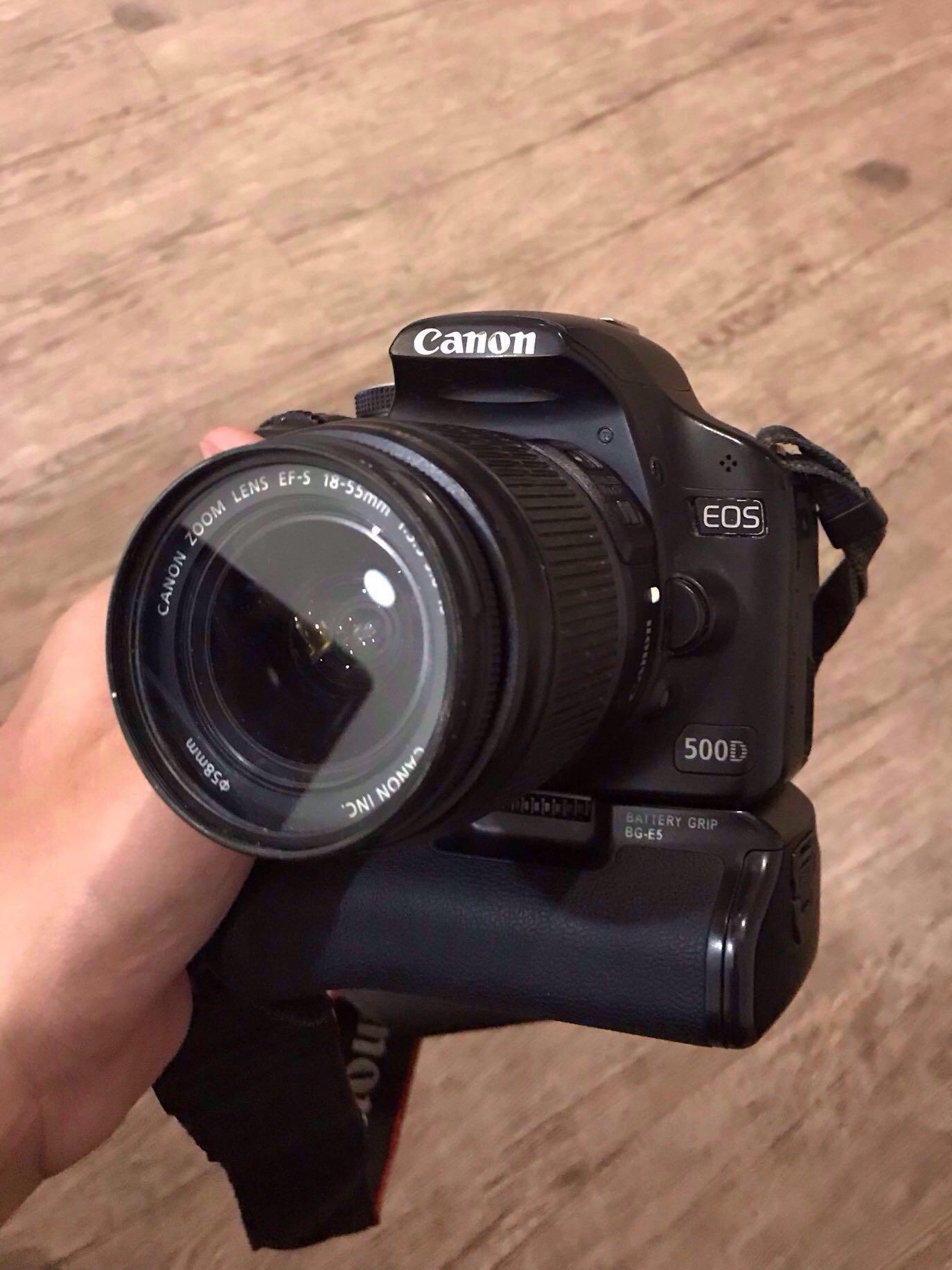 canon eos 500d battery grip bonus lensa fix 50mm 1 8 dll superdeal