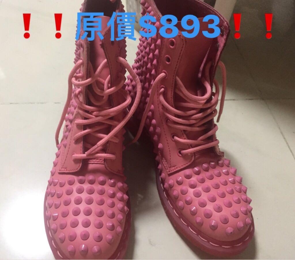 dr martens with spikes