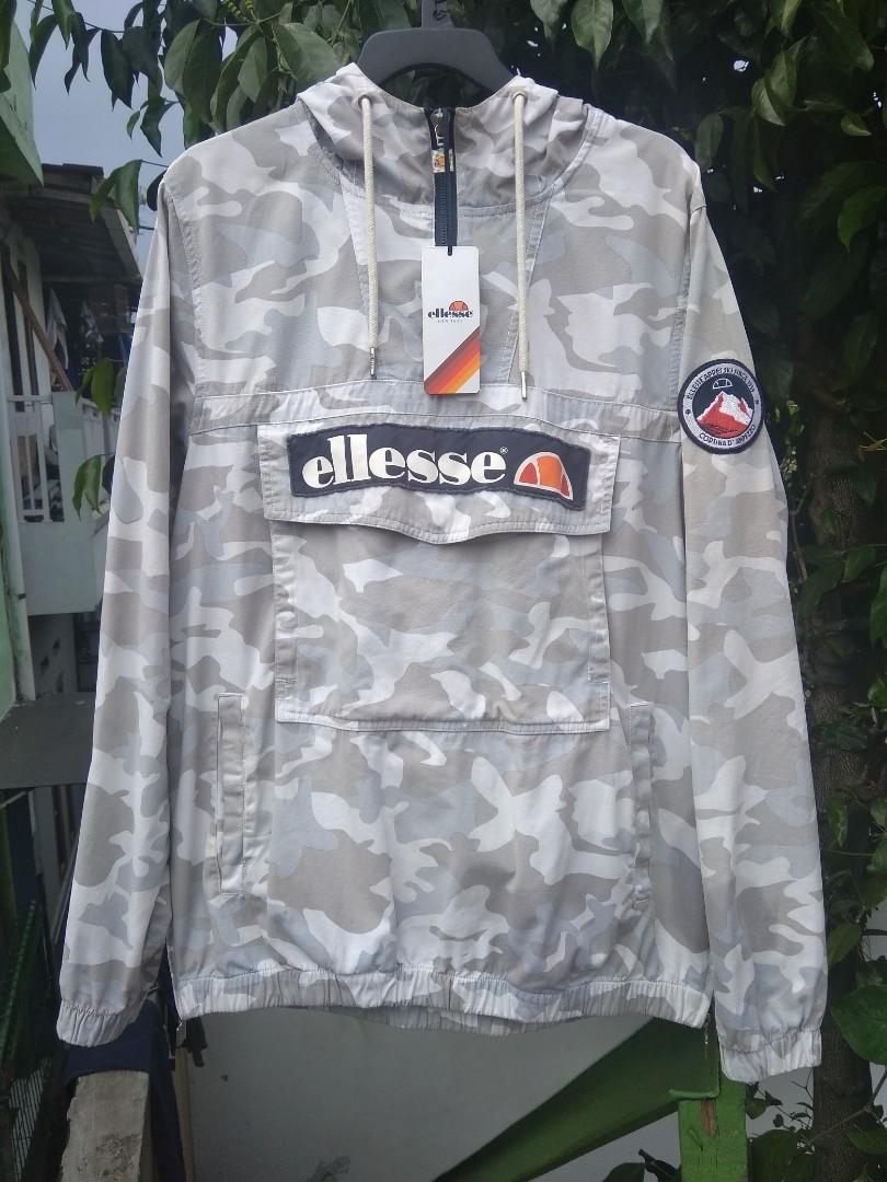 ellesse cagoule