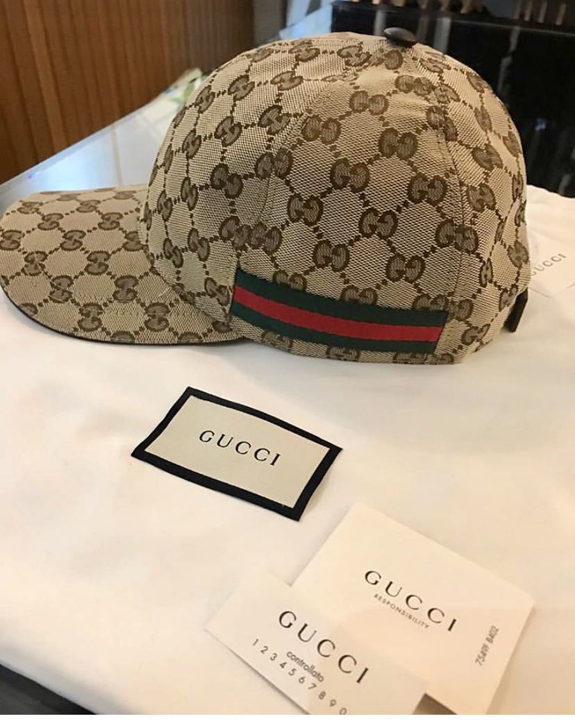 Gucci帽子 名牌精品 精品配件在旋轉拍賣