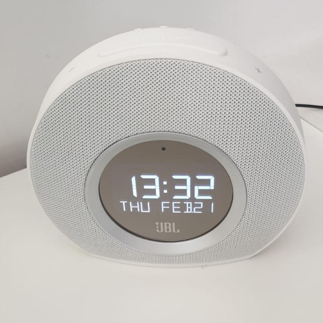 JBL Horizon Bluetooth Clock Radio with Ambient Light and USB Charging