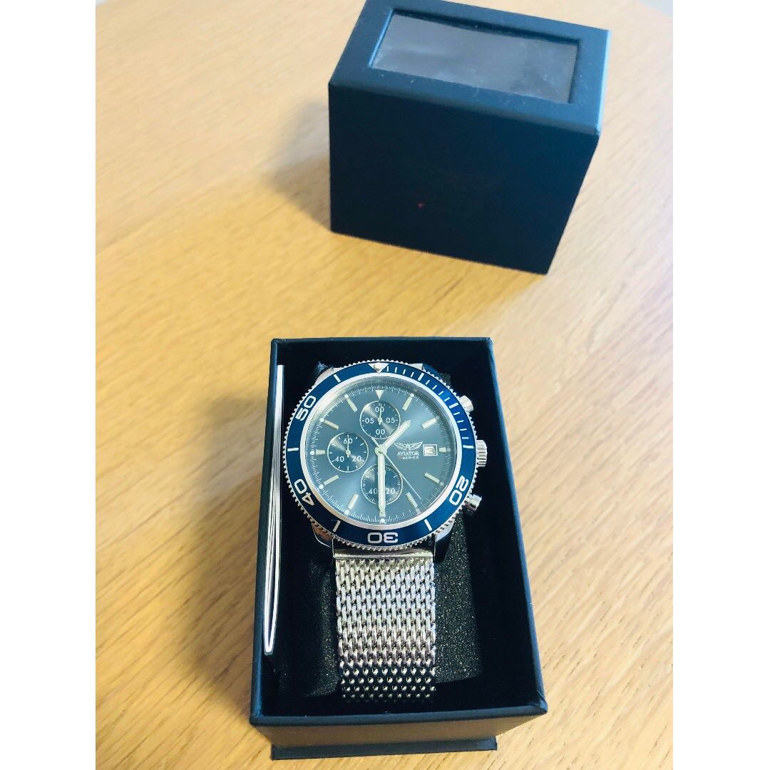 Aviator avw2070g302 store
