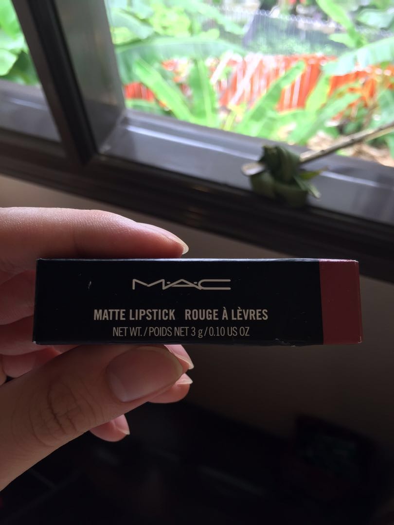 608 mehr matte lipstick