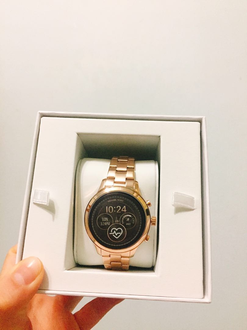 Michael Kors Access Runway第四代觸控智能錶 名牌精品 精品手錶在旋轉拍賣