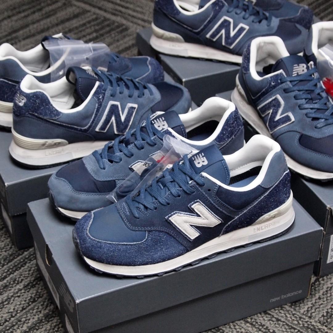 New Balance x INVINCIBLE ML574INV, 男裝, 鞋, 西裝鞋- Carousell