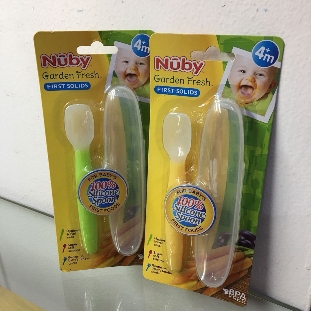 Nuby Silicone Spoon First Solid With Case Brand New Good Deal