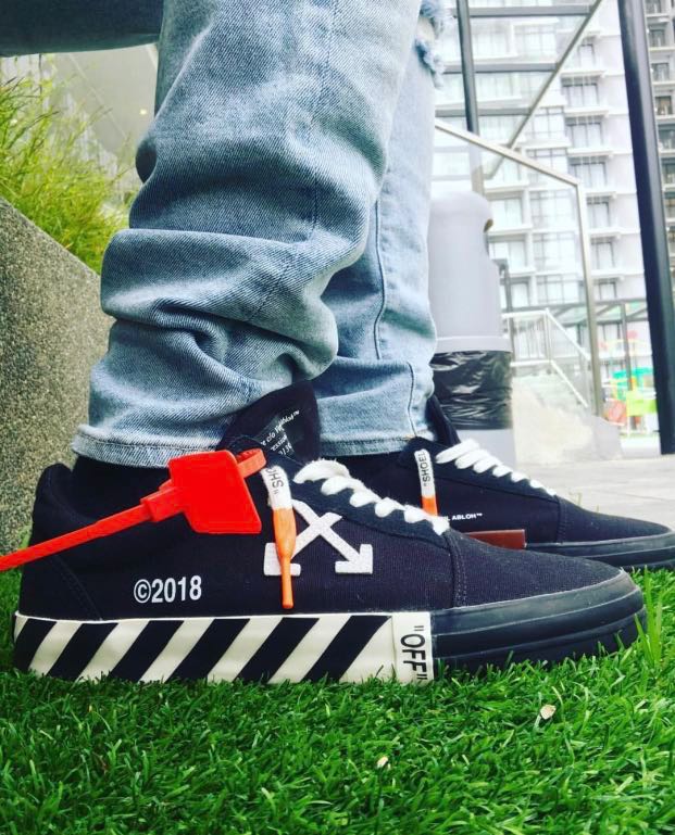 Off white hot sale vulc low top