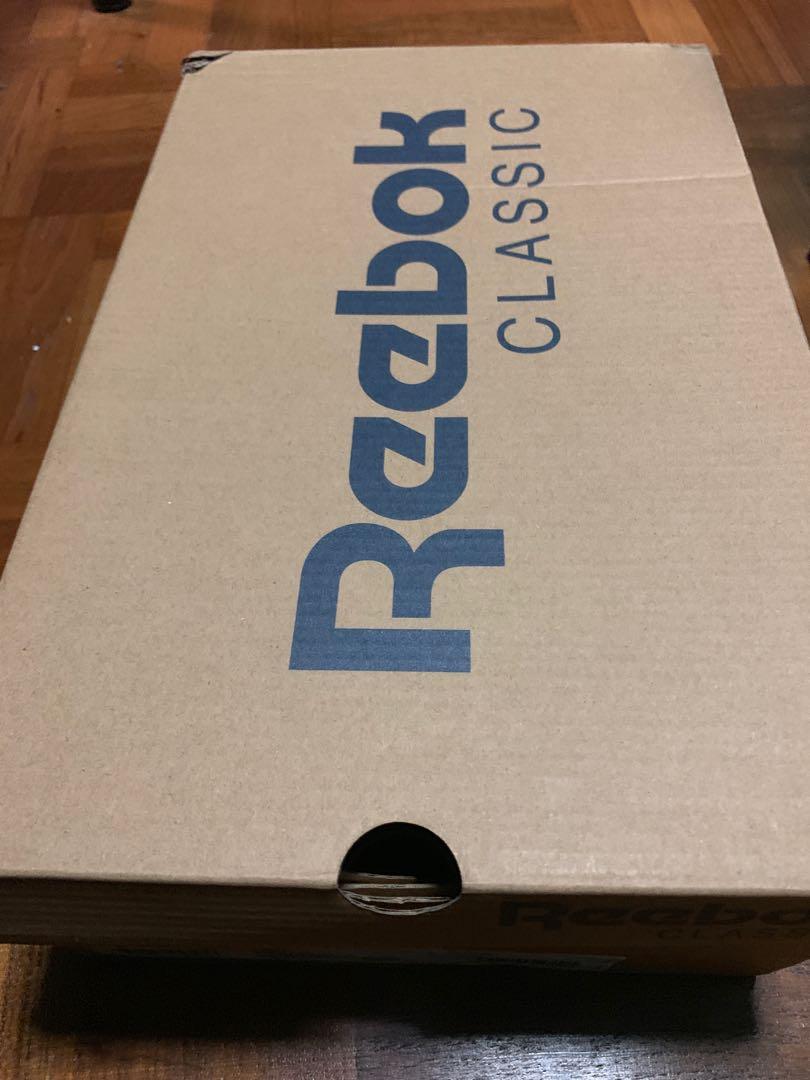 Reebok store aztrek cn7472