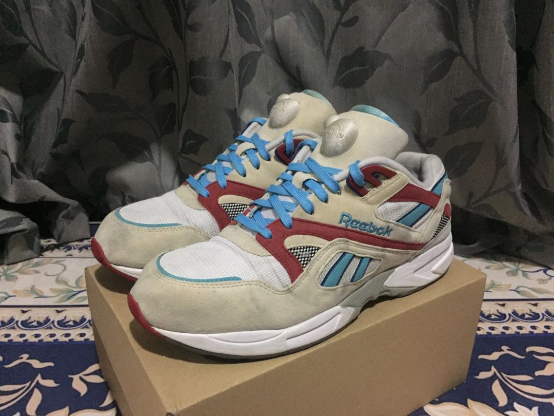 reebok pump graphlite