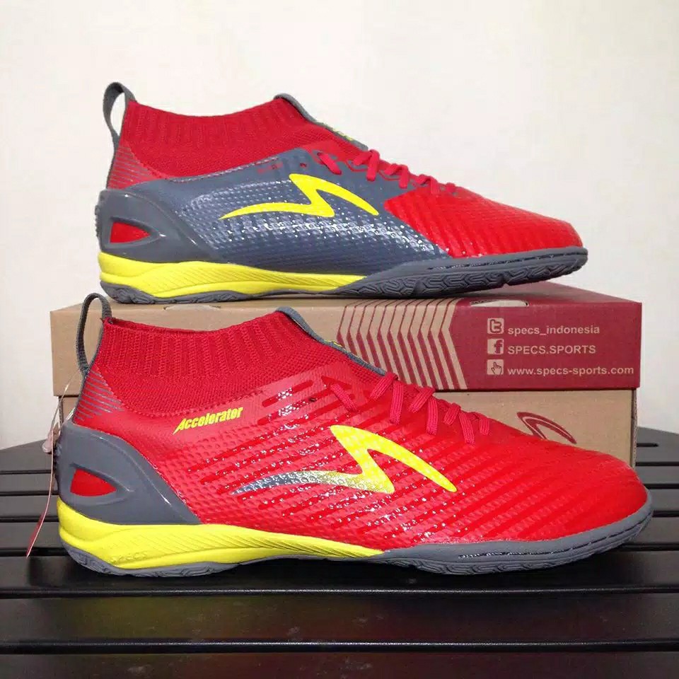 Sepatu Futsal Specs Accelerator Infinity In Emperor Red 400683 Original Olah Raga Perlengkapan Olahraga Lainnya Di Carousell