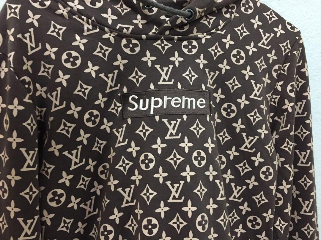 Supreme louis hot sale sweater