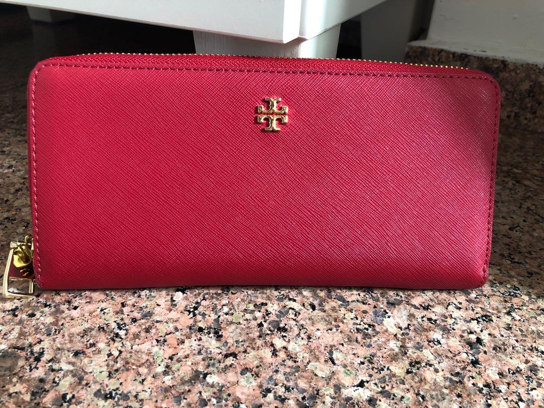 tory burch red wallet