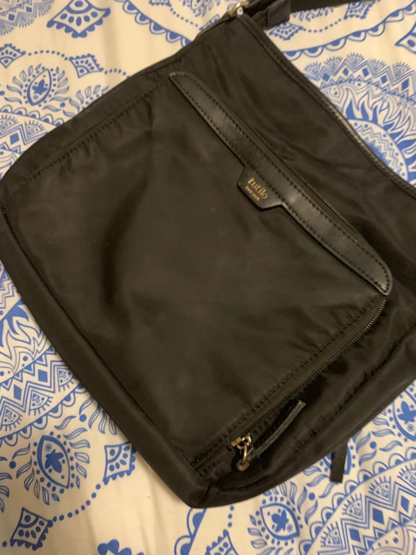 Tutilo sling hot sale bag