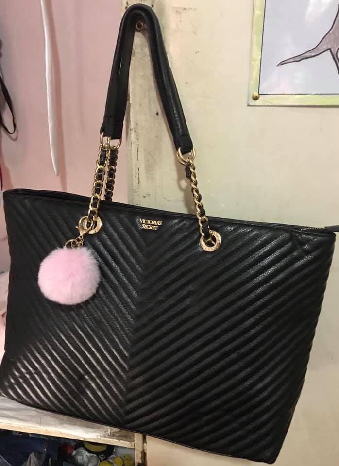 Victoria secret new arrivals quilted bag