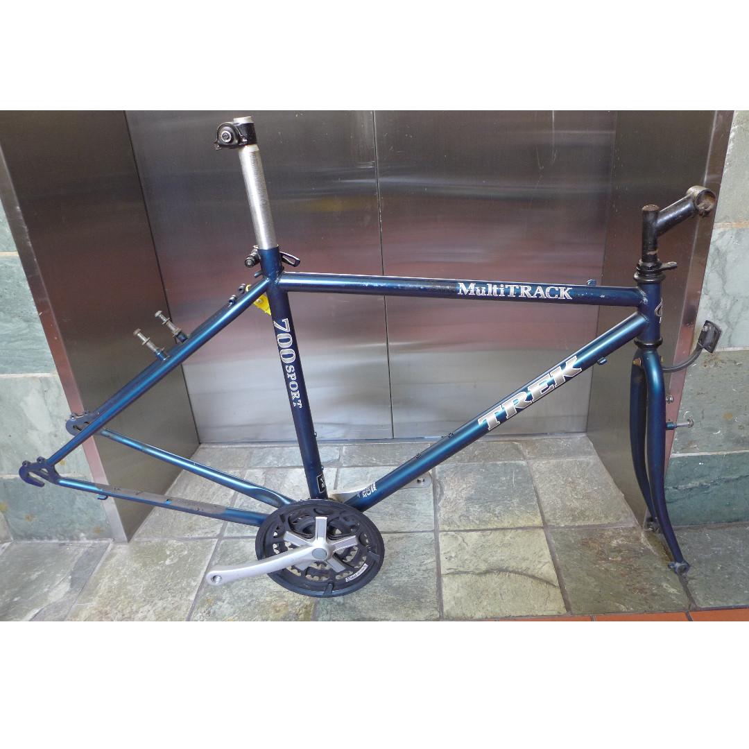 Trek sport discount 700 multitrack bike