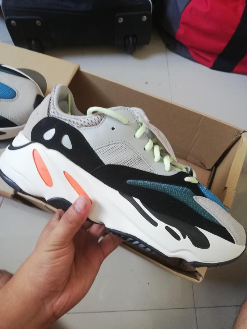 yeezy 700 review