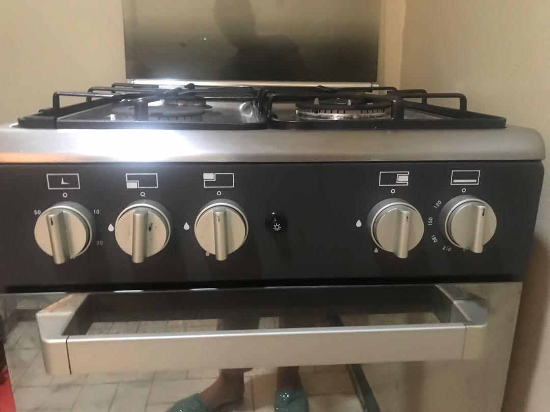 Fujidenzo FGR 5530TMB 3 gas burner, TV & Home Appliances, Kitchen