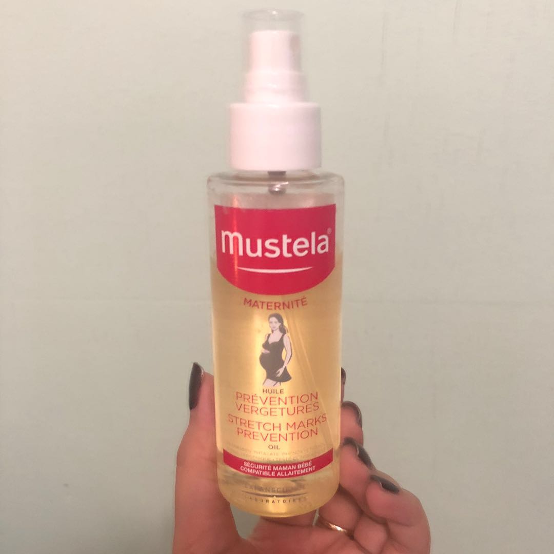 mustela stretch mark oil